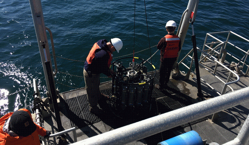 CTD cast on the NOAA R/V Shearwater